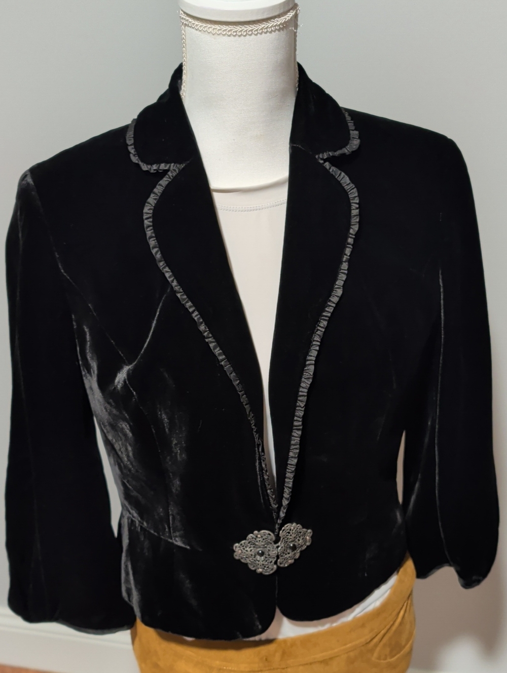 LOFT Black Velvet Cropped Blazer with Decorative Clasp